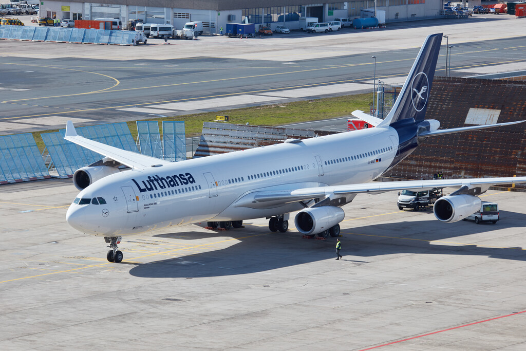 A Lufthansa aircraft equipped for the IAGOS programme in flight, highlighting 15 years of collecting atmospheric data for global climate and air quality research.