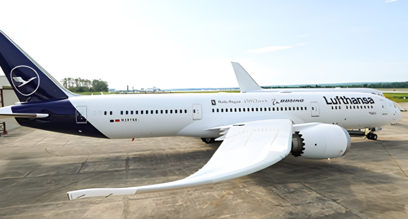 Boeing 787-9 ecoDemonstrator Explorer aircraft used by Boeing, Lufthansa and Rolls-Royce for fuel efficiency and noise reduction flight tests.