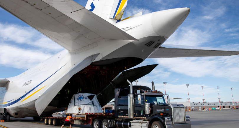 Antonov An-124 transports oversized aircraft fuselage sections