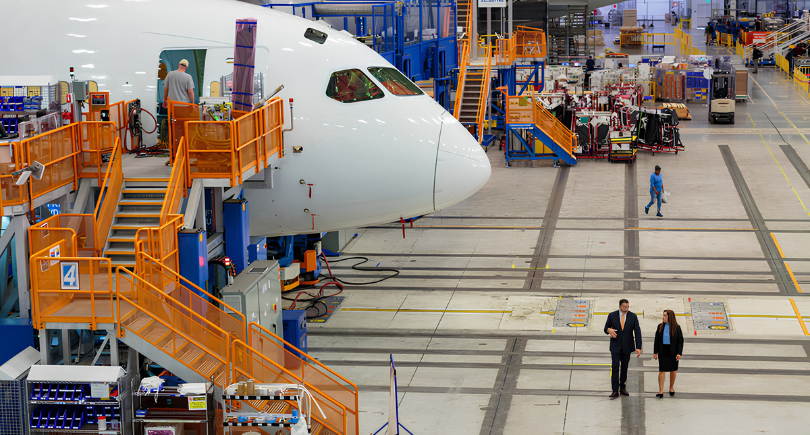 AerCap aircraft financing transaction involving $1.5 billion senior notes for aircraft asset funding
