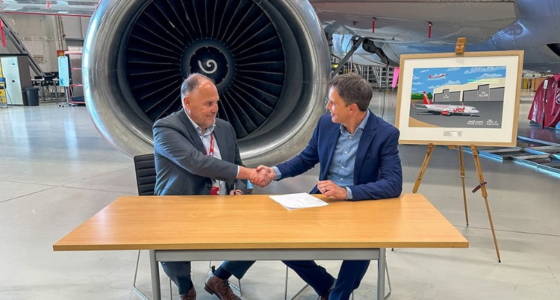 KLM UK Engineering and Jet2.com extend MRO partnership