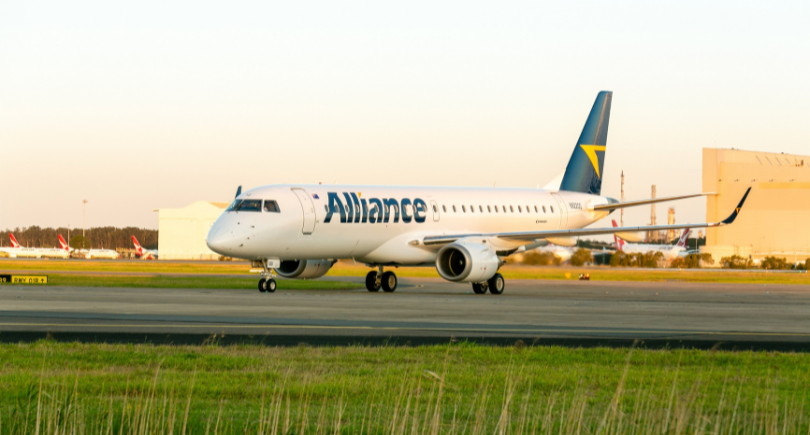 Embraer E190 regional aircraft operated by Alliance Airlines, supported by a renewed component repair and maintenance agreement with Embraer.